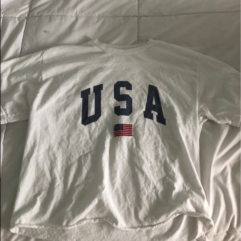 Brandy Melville USA crop.